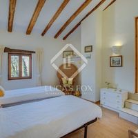 House in Spain, Catalunya, Girona, 360 sq.m.