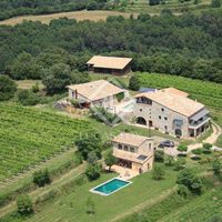 Villa in the mountains in Spain, Catalunya, Girona, 1540 sq.m.