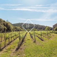 Villa in the mountains in Spain, Catalunya, Girona, 1540 sq.m.