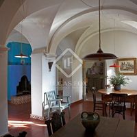 Villa in Spain, Catalunya, Girona, 789 sq.m.