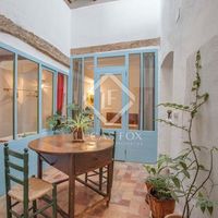 Villa in Spain, Catalunya, Girona, 789 sq.m.