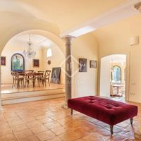 Villa in Spain, Catalunya, Girona, 650 sq.m.