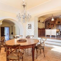 Villa in Spain, Catalunya, Girona, 650 sq.m.
