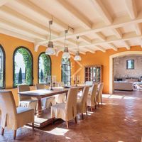 Villa in Spain, Catalunya, Girona, 650 sq.m.