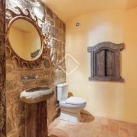 Дом в Испании, Каталония, Жирона, 645 кв.м.