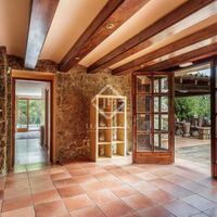 Дом в Испании, Каталония, Жирона, 689 кв.м.