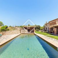 Villa in Spain, Catalunya, Girona, 644 sq.m.