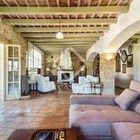 Villa in Spain, Catalunya, Girona, 644 sq.m.