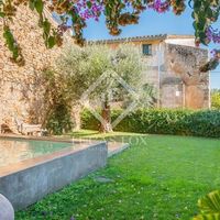 Вилла в Испании, Каталония, Жирона, 321 кв.м.