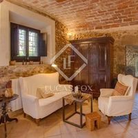 Вилла в Испании, Каталония, Жирона, 321 кв.м.