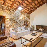 Вилла в Испании, Каталония, Жирона, 321 кв.м.