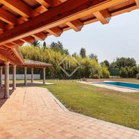 Вилла в горах в Испании, Каталония, Жирона, 731 кв.м.