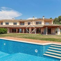 Вилла в горах в Испании, Каталония, Жирона, 731 кв.м.