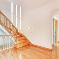 Вилла в горах в Испании, Каталония, Жирона, 731 кв.м.