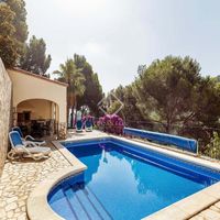 Вилла в Испании, Каталония, Багур, 220 кв.м.