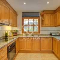 Вилла в Испании, Каталония, Багур, 220 кв.м.