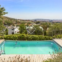 Вилла в Испании, Каталония, Сан-Жуст-Десверн, 425 кв.м.