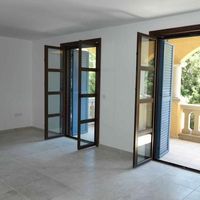 Flat in Republic of Cyprus, Lemesou, 211 sq.m.