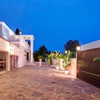 Вилла у моря в Испании, Андалусия, Марбелья, 400 кв.м.