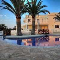 Вилла в пригороде в Испании, Валенсия, Хавеа, 950 кв.м.