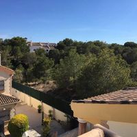 Villa in Spain, Comunitat Valenciana, La Zenia, 200 sq.m.