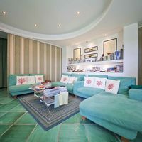 Вилла в деревне, у озера в Италии, Тронцано-Лаго-Маджоре, 350 кв.м.