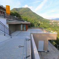 Villa in Italy, Como, 290 sq.m.