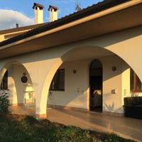 Вилла в Италии, Савона, 590 кв.м.