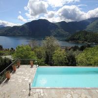 Villa in Italy, Como, 300 sq.m.
