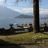 Apartment by the lake in Italy, Como