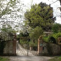 Villa in the village in Italy, Siena, 600 sq.m.