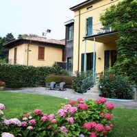 Villa in Italy, Como, 250 sq.m.