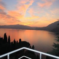 Villa by the lake in Italy, Como, 250 sq.m.
