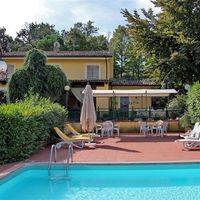 Villa in the suburbs, at the seaside in Italy, Marche, Pesaro, 412 sq.m.