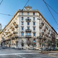Апартаменты в большом городе в Италии, Милан, 162 кв.м.