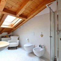 Квартира у озера в Италии, Комо, 93 кв.м.