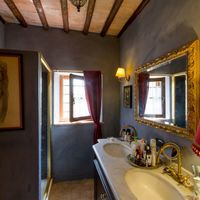 House in the village in Italy, Toscana, San Gimignano, 200 sq.m.