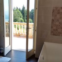 Villa in the mountains, by the lake in Italy, Tronzano Lago Maggiore, 500 sq.m.