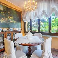 Villa by the lake in Italy, Tronzano Lago Maggiore, 500 sq.m.