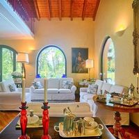 Villa by the lake in Italy, Tronzano Lago Maggiore, 500 sq.m.