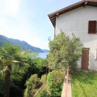 Villa in Italy, Como, 180 sq.m.