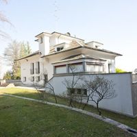 Villa by the lake in Italy, Tronzano Lago Maggiore, 650 sq.m.