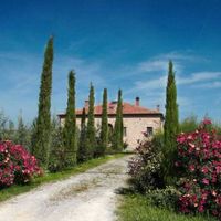 Elite real estate in the village in Italy, Montepulciano, 500 sq.m.