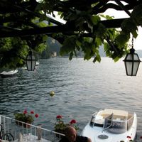 Отель (гостиница) у озера в Италии, Комо, 750 кв.м.