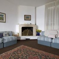 Вилла в горах, у озера в Италии, Тронцано-Лаго-Маджоре, 436 кв.м.