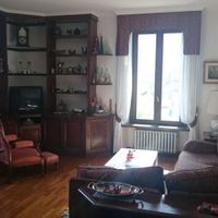 Apartment by the lake in Italy, Como, 100 sq.m.