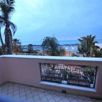 Вилла у моря в Италии, Вентимилья, 650 кв.м.