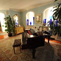 Вилла у моря в Италии, Вентимилья, 650 кв.м.