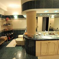 Вилла у моря в Италии, Вентимилья, 650 кв.м.