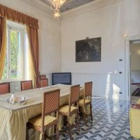 Apartment in the big city in Italy, Rome, 200 sq.m.